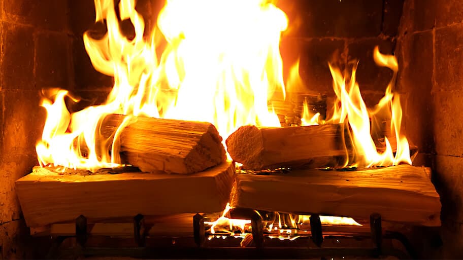 Fireplace for Your Home: Classic Crackling Fireplace