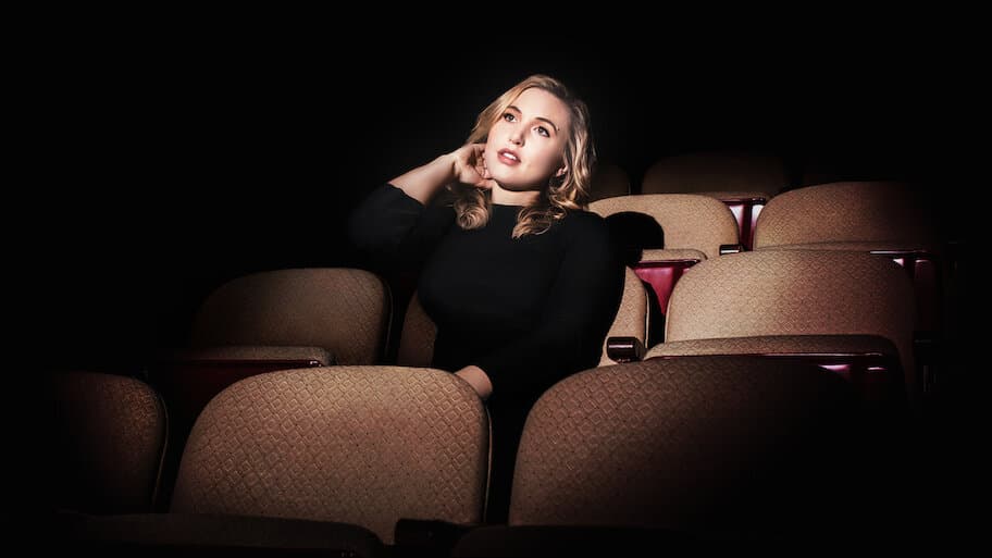 Taylor Tomlinson: Look At You