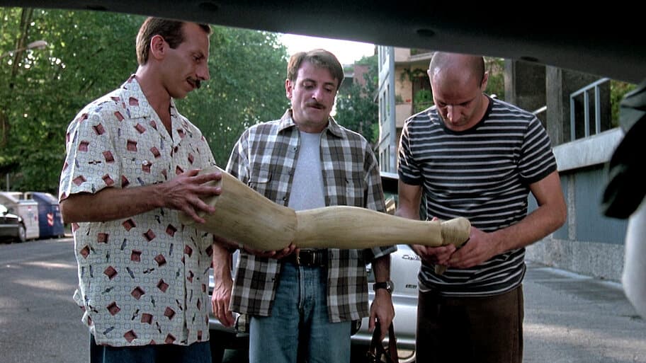 Tre uomini e una gamba