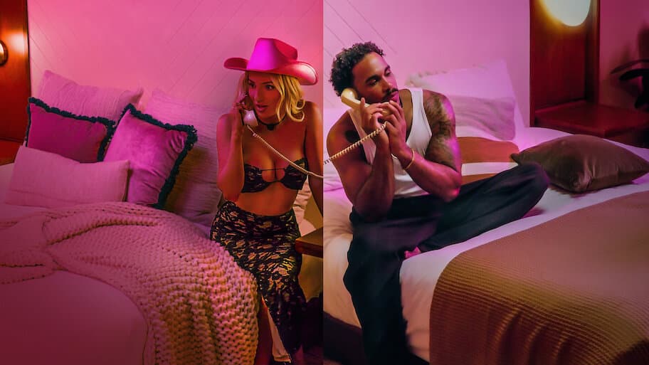 Sneaky Links: Dating After Dark