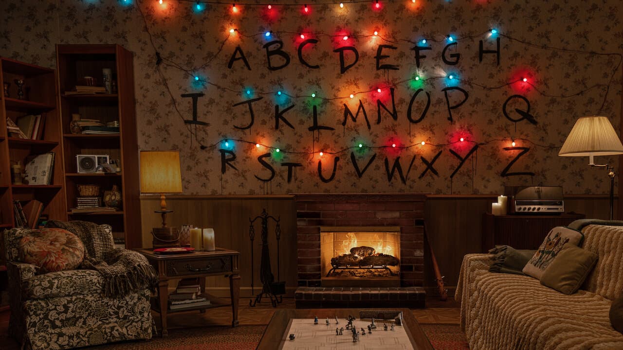 Stranger Things: Fireplace