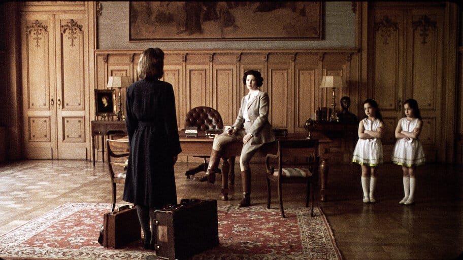 Twin Sisters backdrop