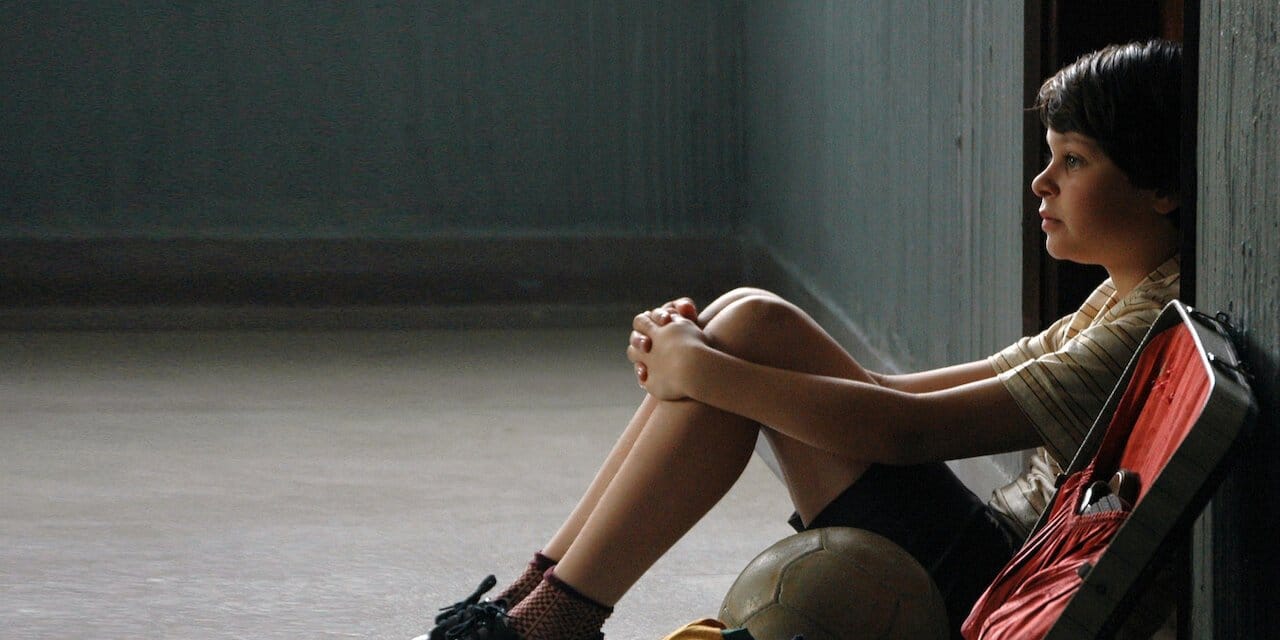 The Year My Parents Went on Vacation backdrop