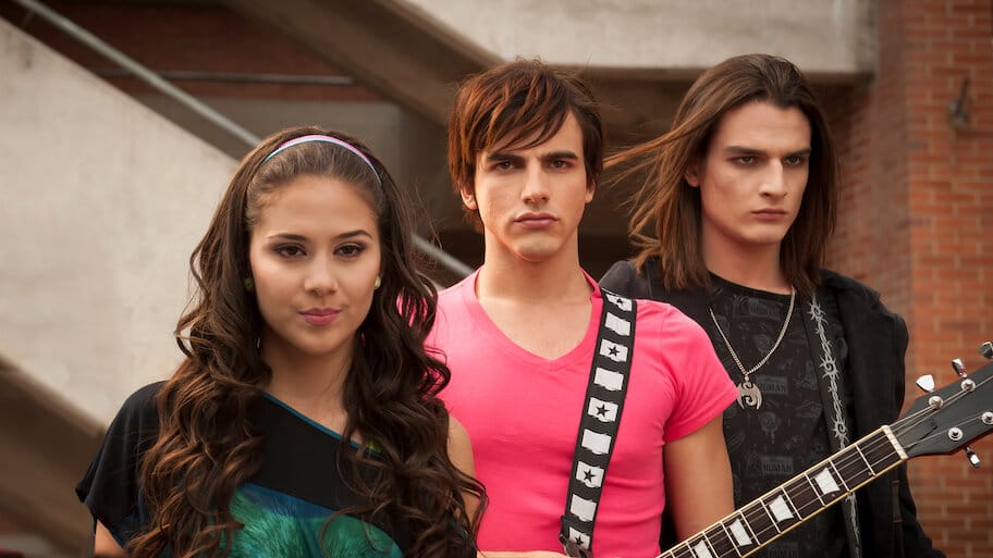 Chica Vampiro backdrop