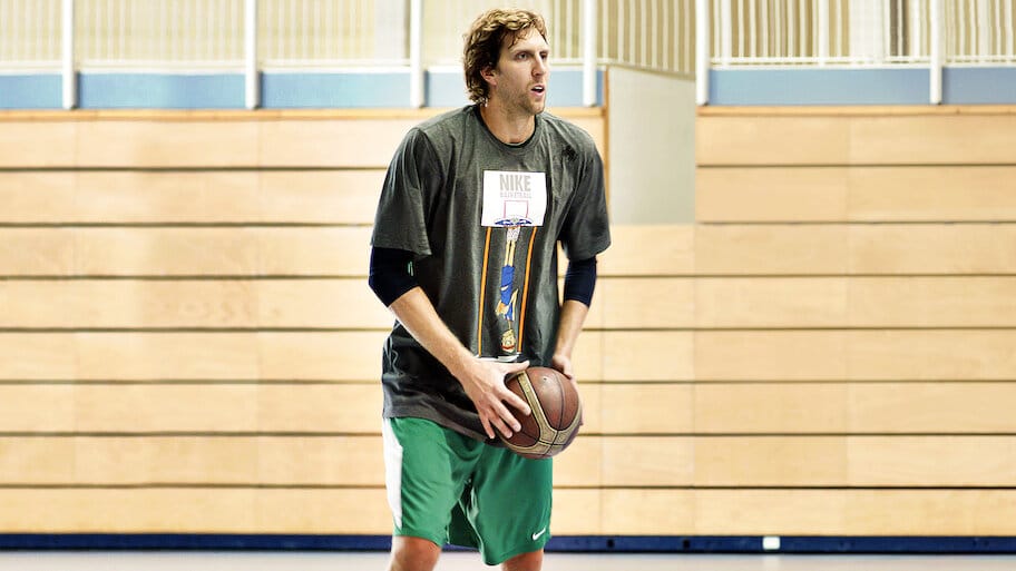Nowitzki: The Perfect Shot backdrop