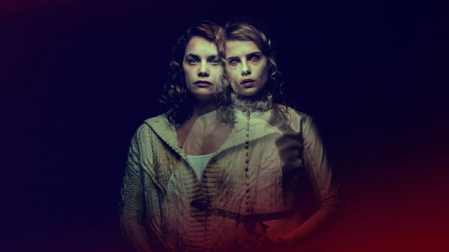 I Am the Pretty Thing That Lives in the House backdrop