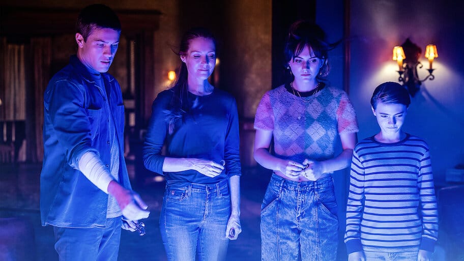 Locke & Key backdrop