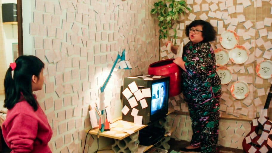 It's a Mad, Mad, Mad World 3 backdrop