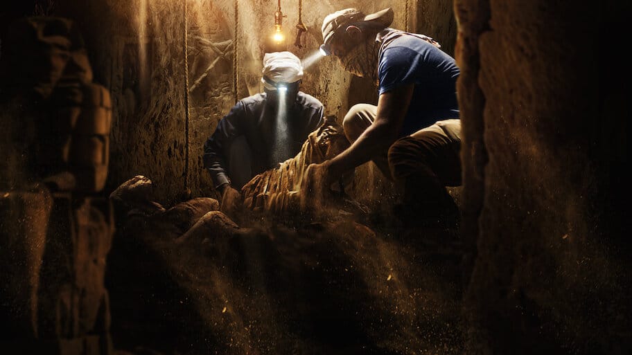 Secrets of the Saqqara Tomb backdrop