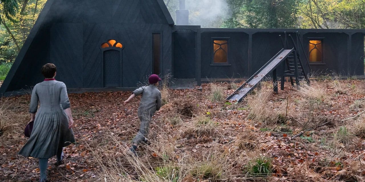 Gretel & Hansel backdrop