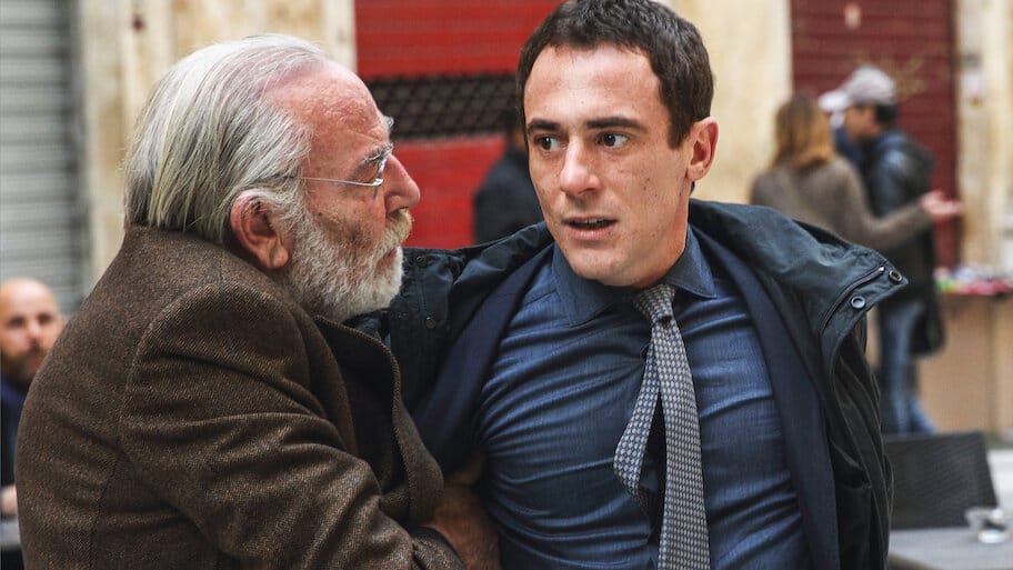 Holding Hands backdrop