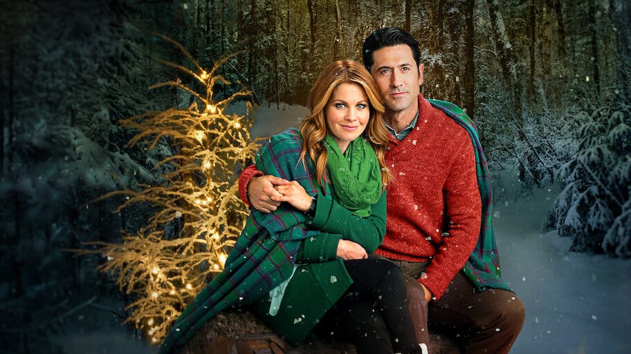 Christmas Under Wraps backdrop