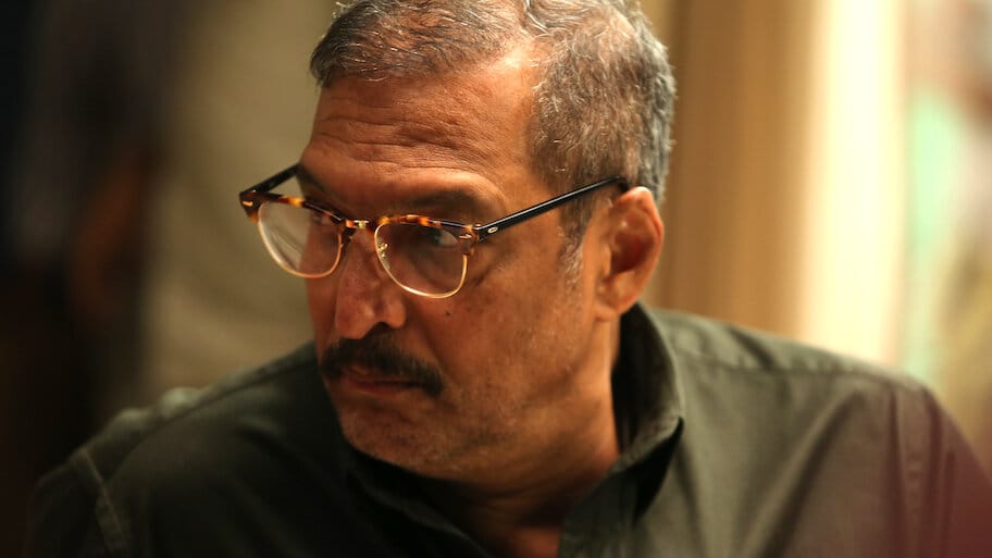 Aapla Manus backdrop