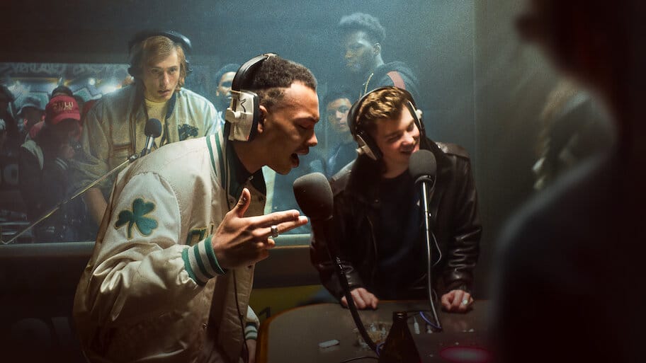 Reign Supreme backdrop