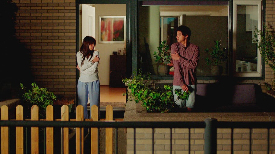 The Hows of Us backdrop