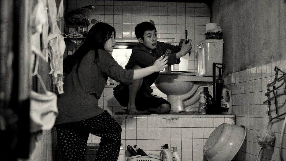 Parasite: Black and White Edition backdrop