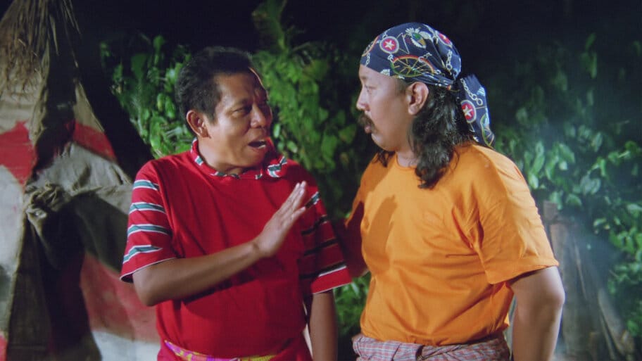 Trouble Everywhere backdrop