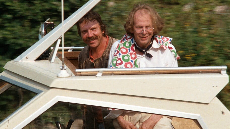 Who Pulled The Plug? backdrop