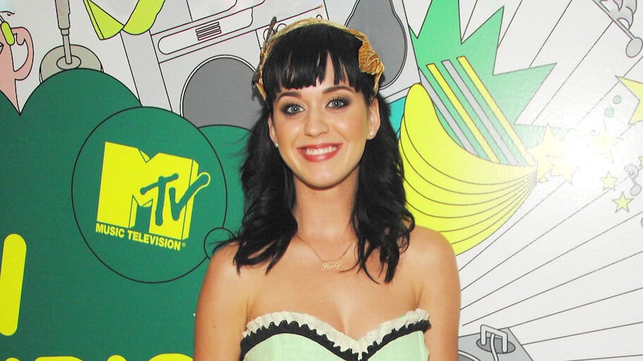 Katy Perry: Getting Intimate backdrop