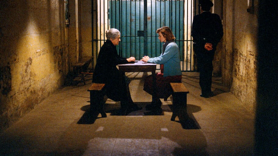 Blanche and Marie backdrop