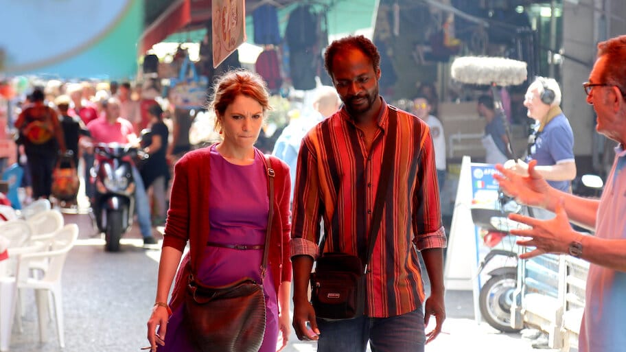 Mom To Hundreds backdrop