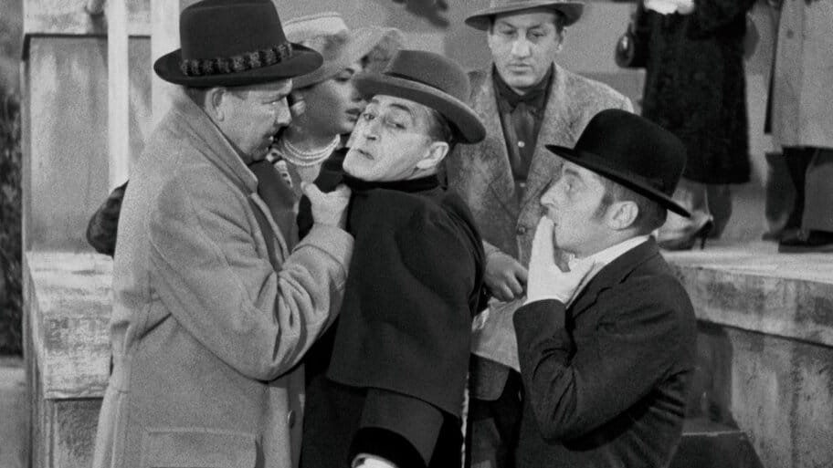 Totò Double or Nothing backdrop