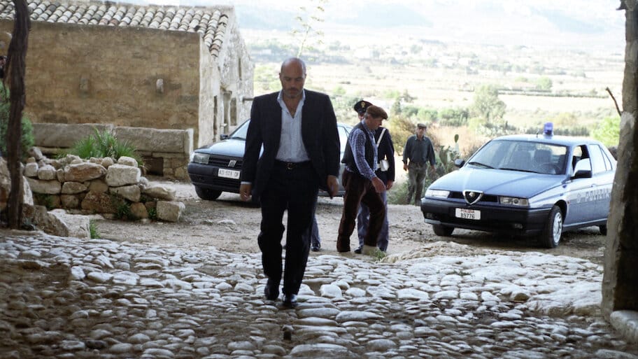 Montalbano: The Snack Thief backdrop