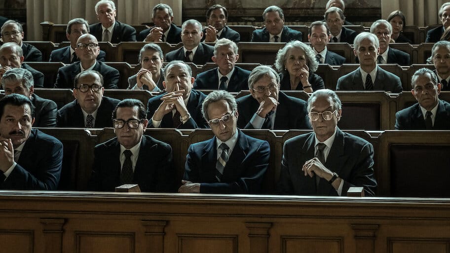 Esterno notte backdrop