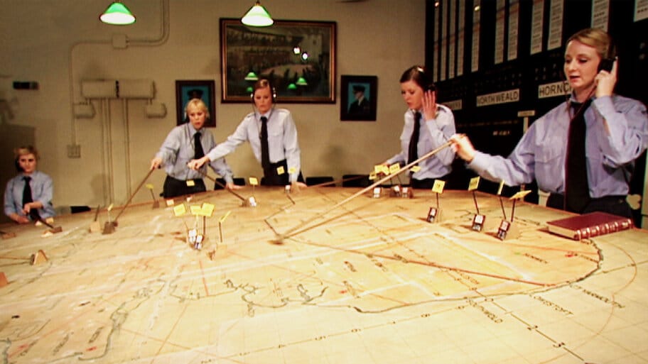 13 Hours that Saved Britain backdrop