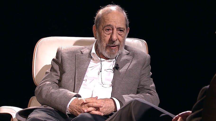 Conversations with Álvaro Siza backdrop