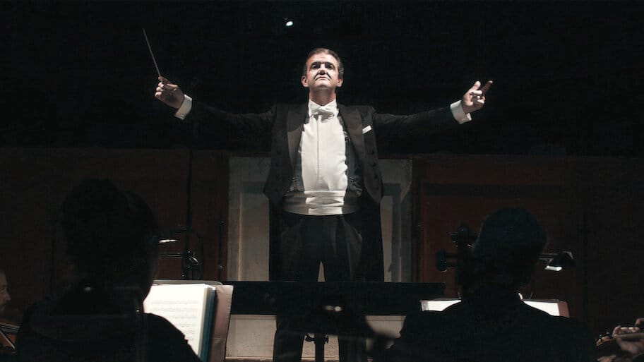 Opera mundi - Rigoletto experientia backdrop