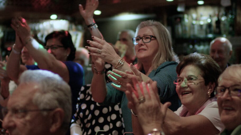 Here Comes the Sun: Minor Reflections in Sun and Sand Tourism backdrop