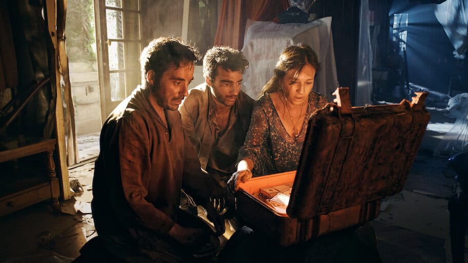 The House of Dark Secrets backdrop