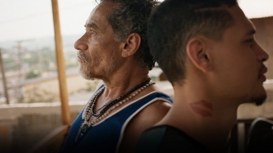 Noites Alienígenas backdrop