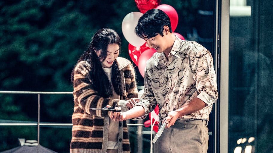 Red Balloon backdrop