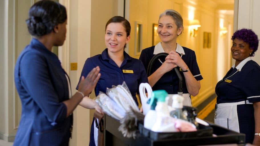 Petites mains backdrop