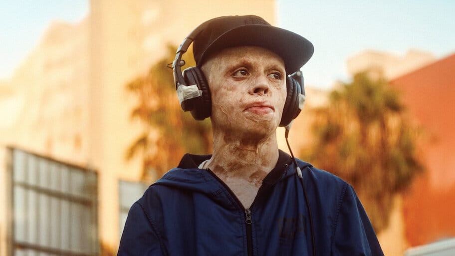 El niño de fuego backdrop