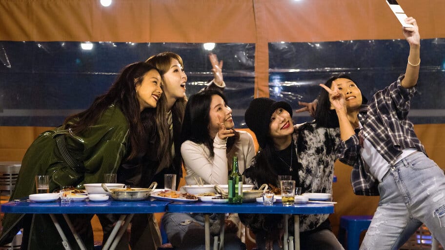 Mamamoo: Where Are We Now? backdrop