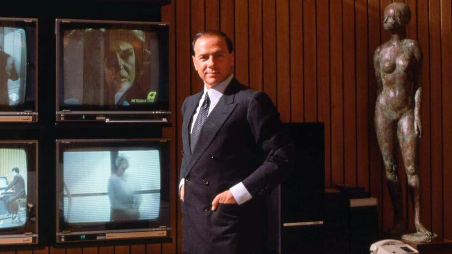 Il Giovane Berlusconi backdrop