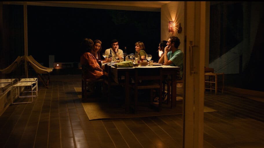 Casa en flames backdrop