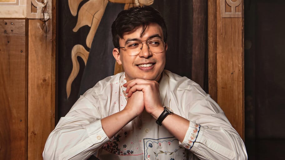 Phil Wang: Wang in There, Baby! backdrop