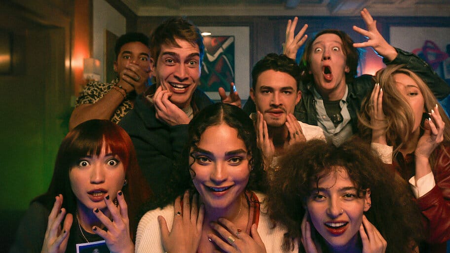 IT'S WHAT'S INSIDE backdrop