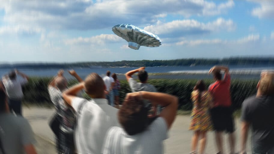 Trainwreck: Balloon Boy backdrop