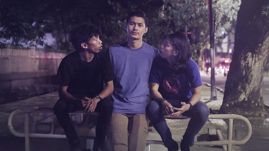 Uang Panai' Maha(R)L backdrop