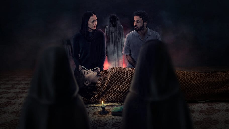 The Last 7 Days backdrop