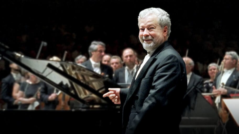 Nelson Freire backdrop