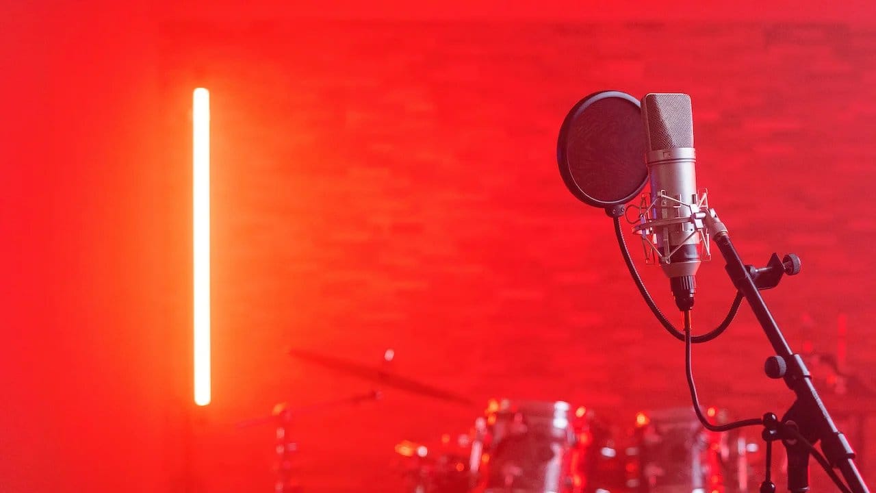 The Breakdown backdrop