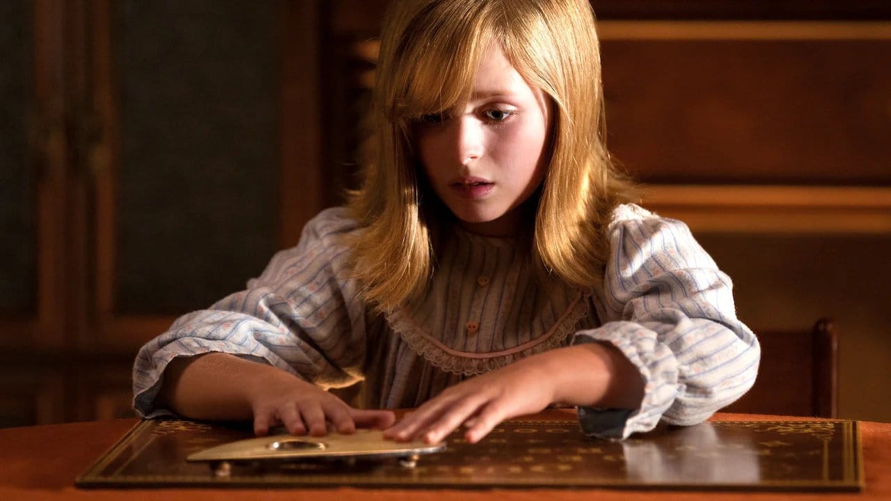 Ouija: Origin of Evil backdrop