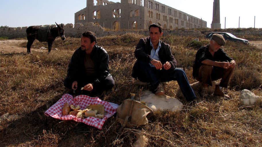 Montalbano: The Track of Sand