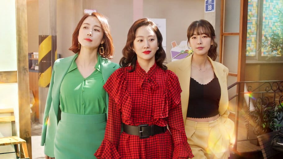 Revolutionary Sisters backdrop